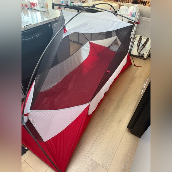 MSR Hubba Hubba NX 2-Person Lightweight backpacking tent - Picture 13 of 16